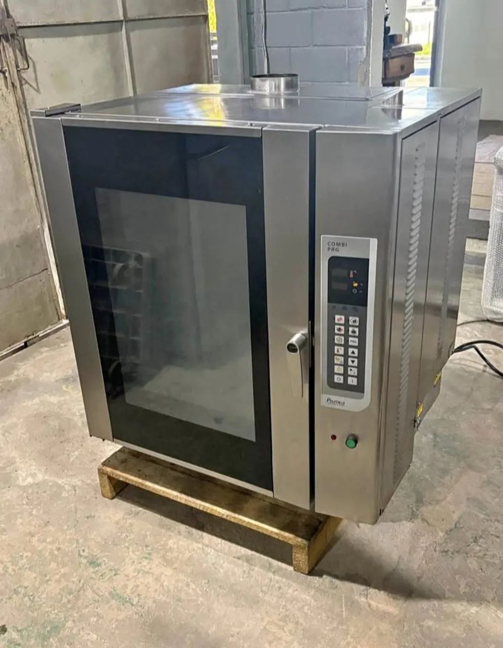 Forno combinado a gás Prática 
