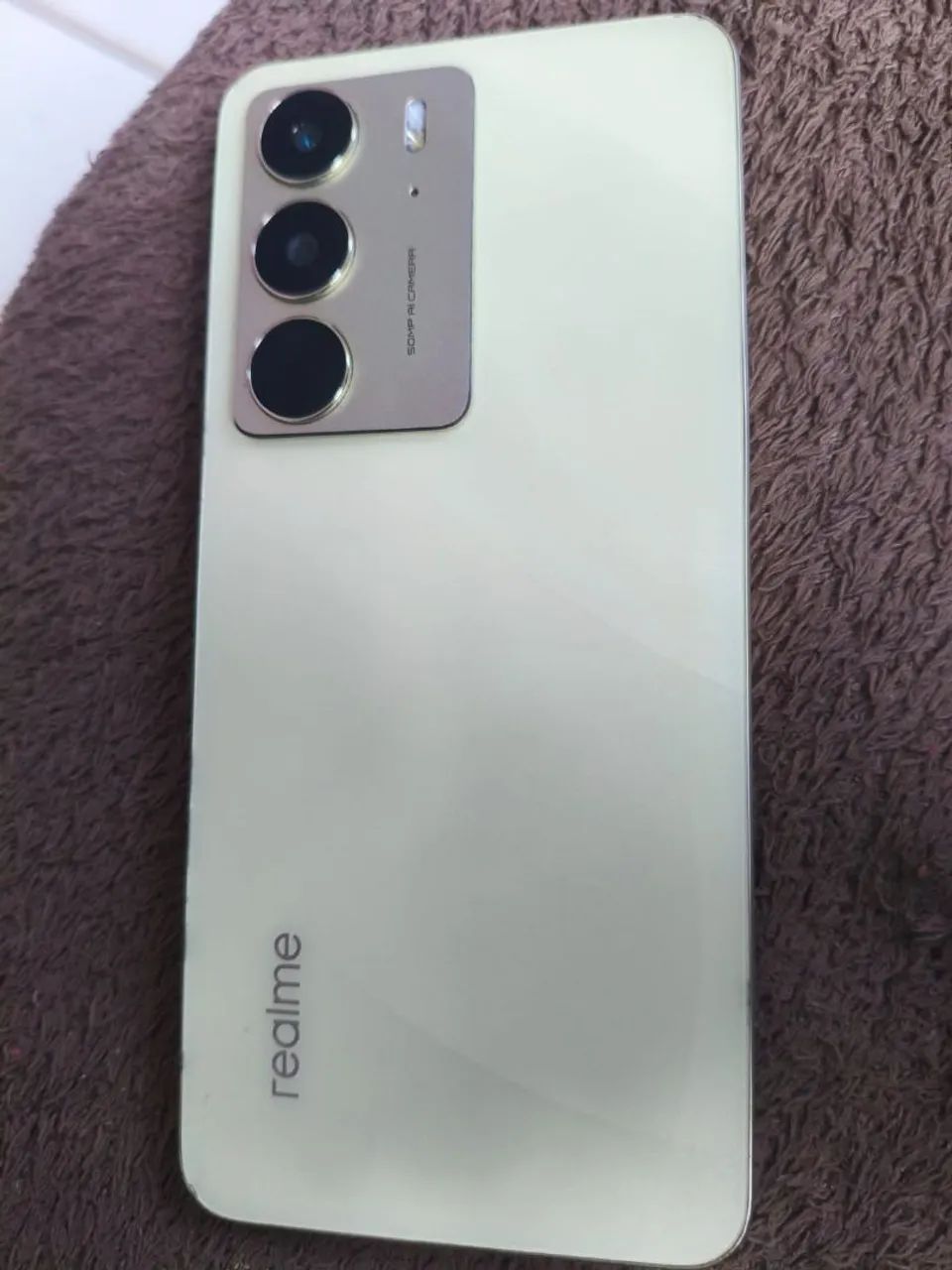 Realme C75 