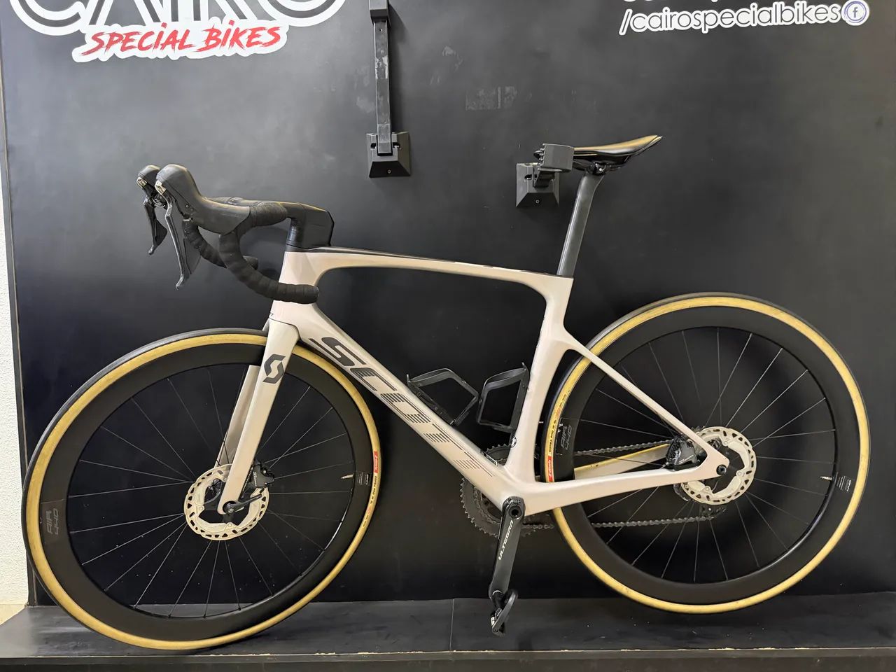 Bicicleta Scott Foil  - Foto 2