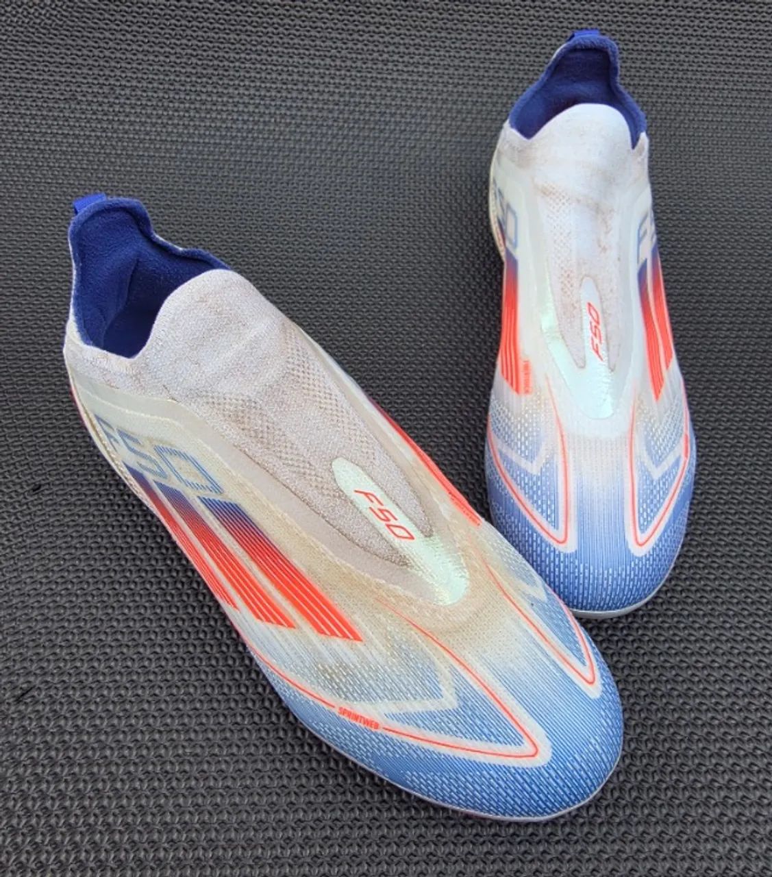 CHUTEIRA PARA FUTEBOL DE CAMPO ADIDAS F50 ORIGINAL NÚMERO 34