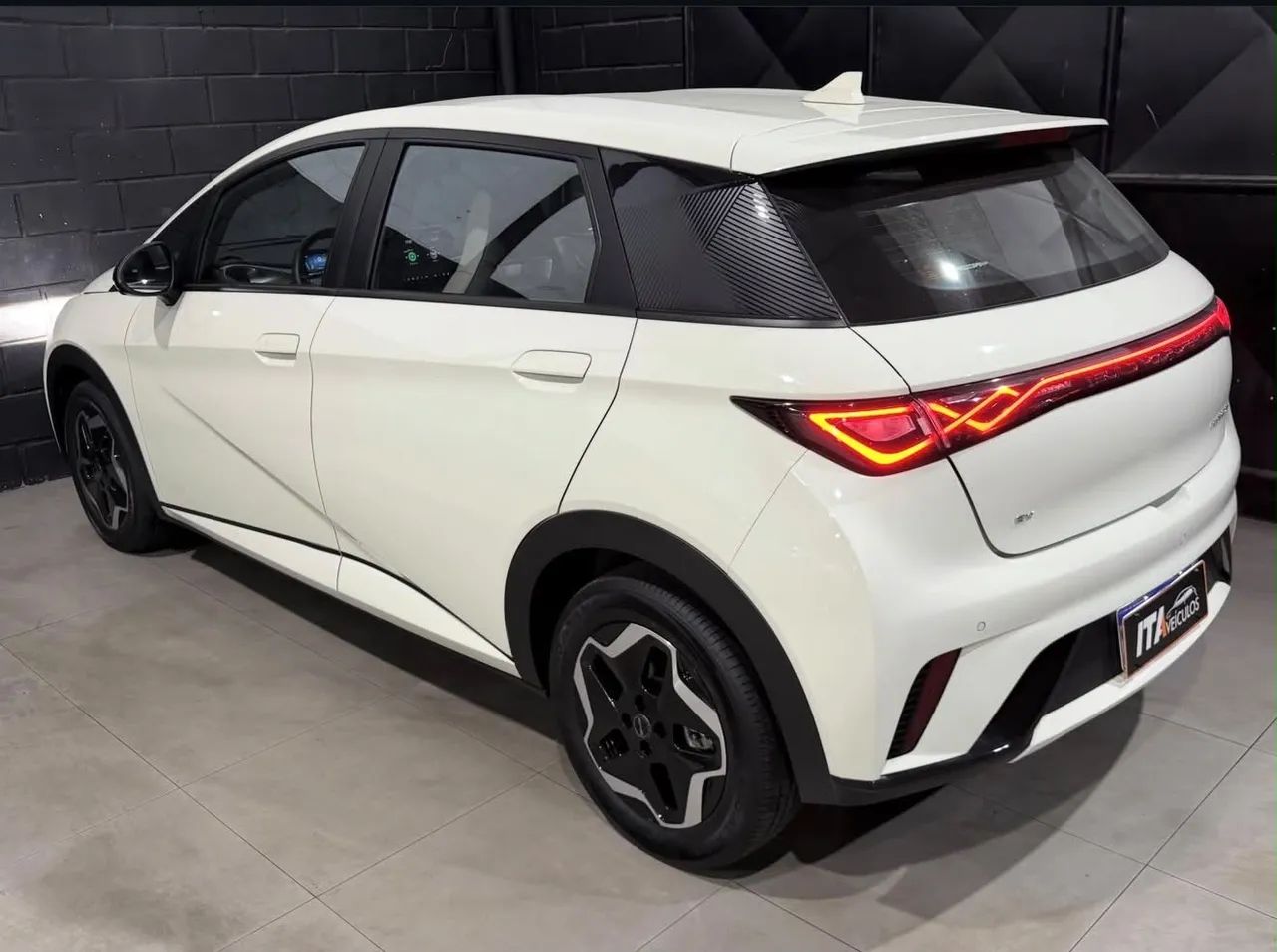 BYD Dolphin EV (Elétrico) 2024 - Foto 4