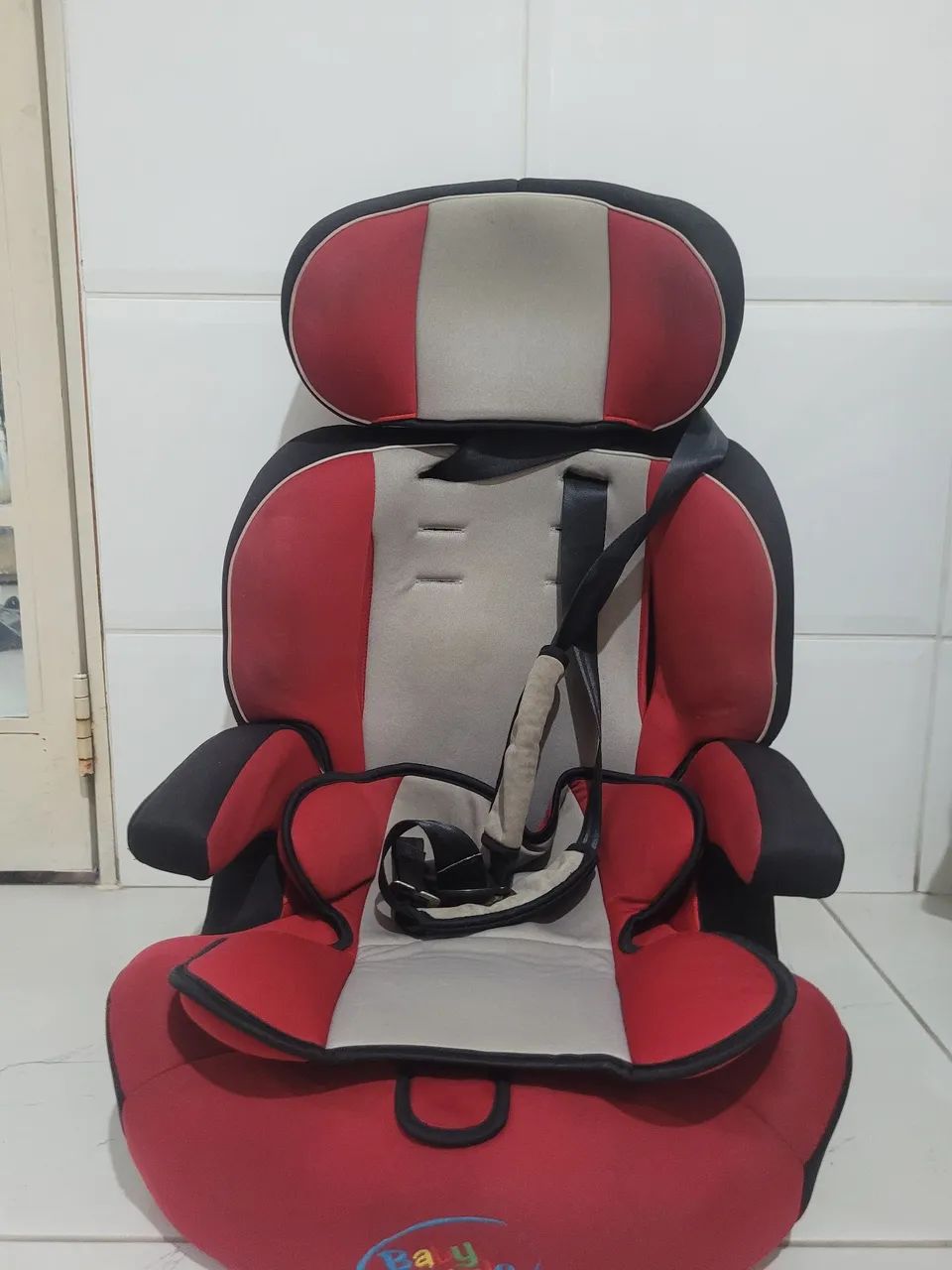 Cadeirinha de automóvel