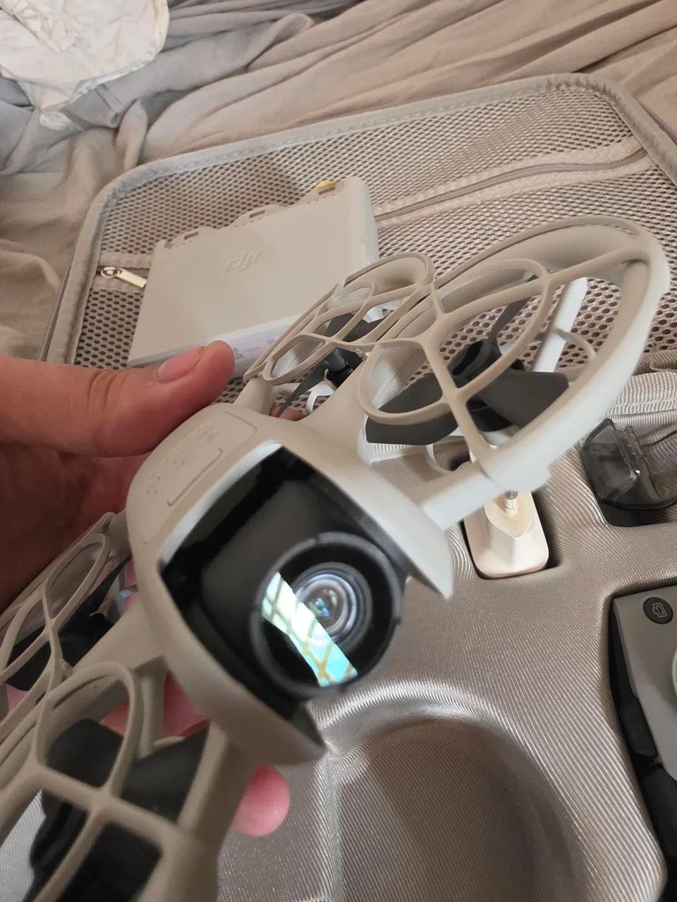 Drone DJI Neo Combo Fly More com mala - Foto 4