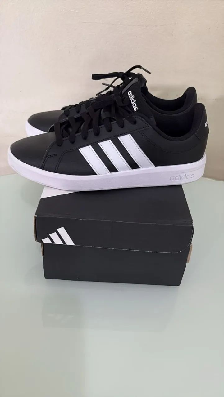 Tênis feminino Adidas 