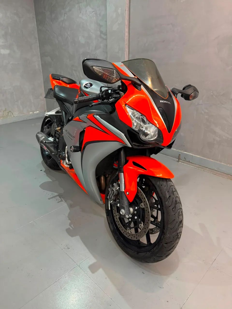 CBR 1000RR FIREBLADE - Foto 4