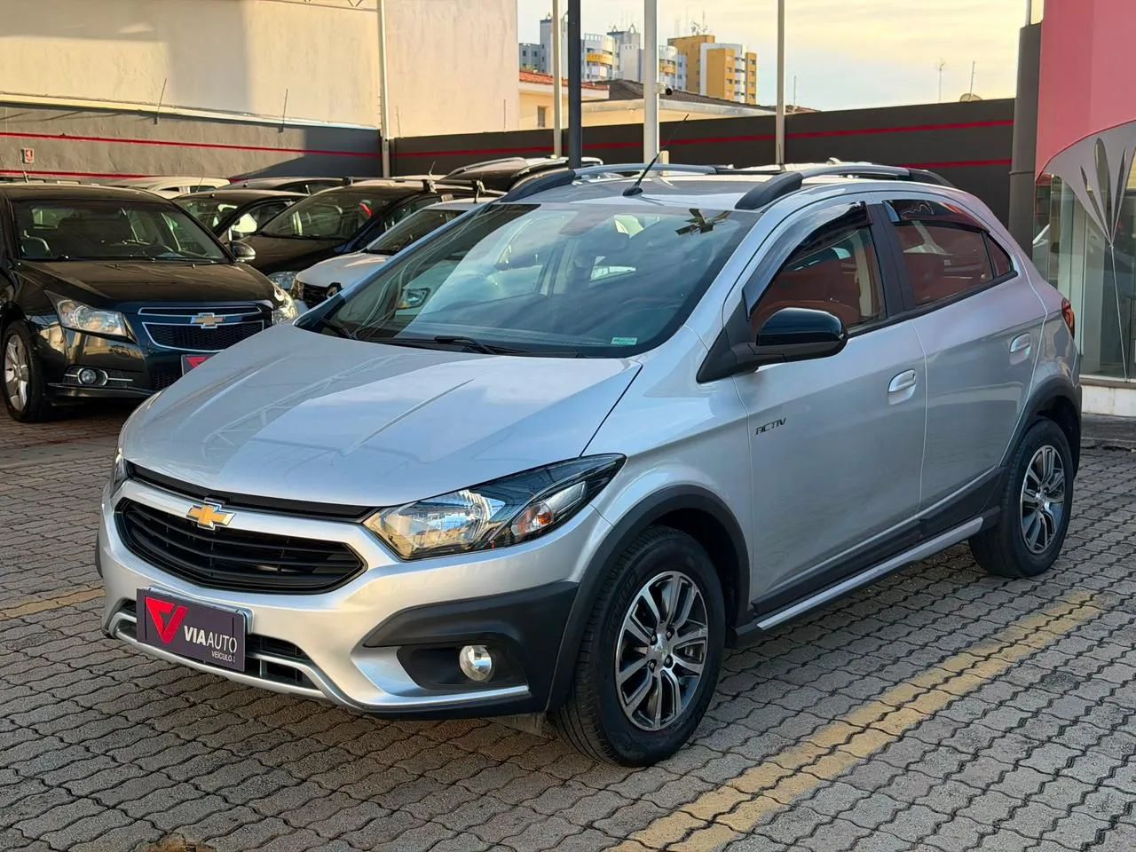 Chevrolet Onix ACTIV 1.4 8V FLEX AUT. 4P 2018 - Foto 3