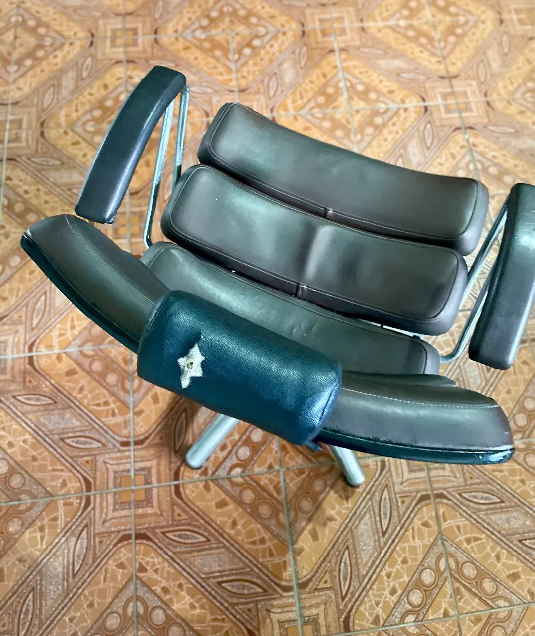 Cadeira Barbearia / salão - Foto 4