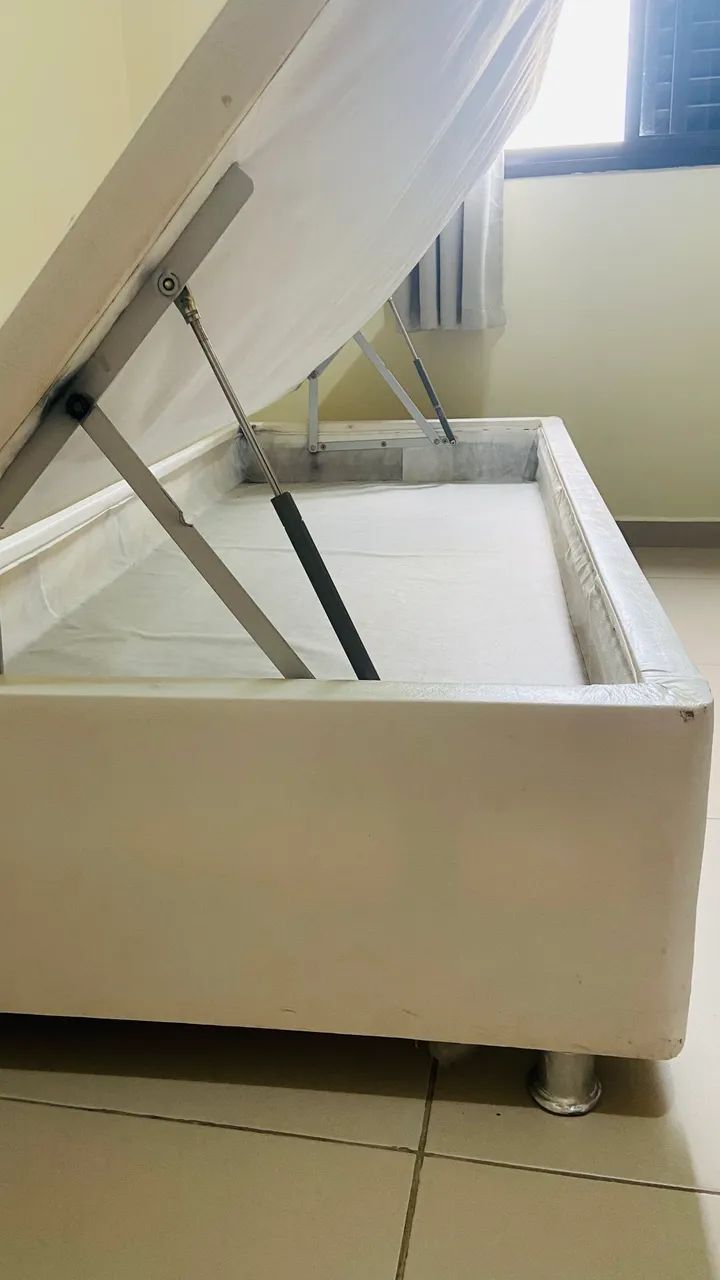 Cama box 