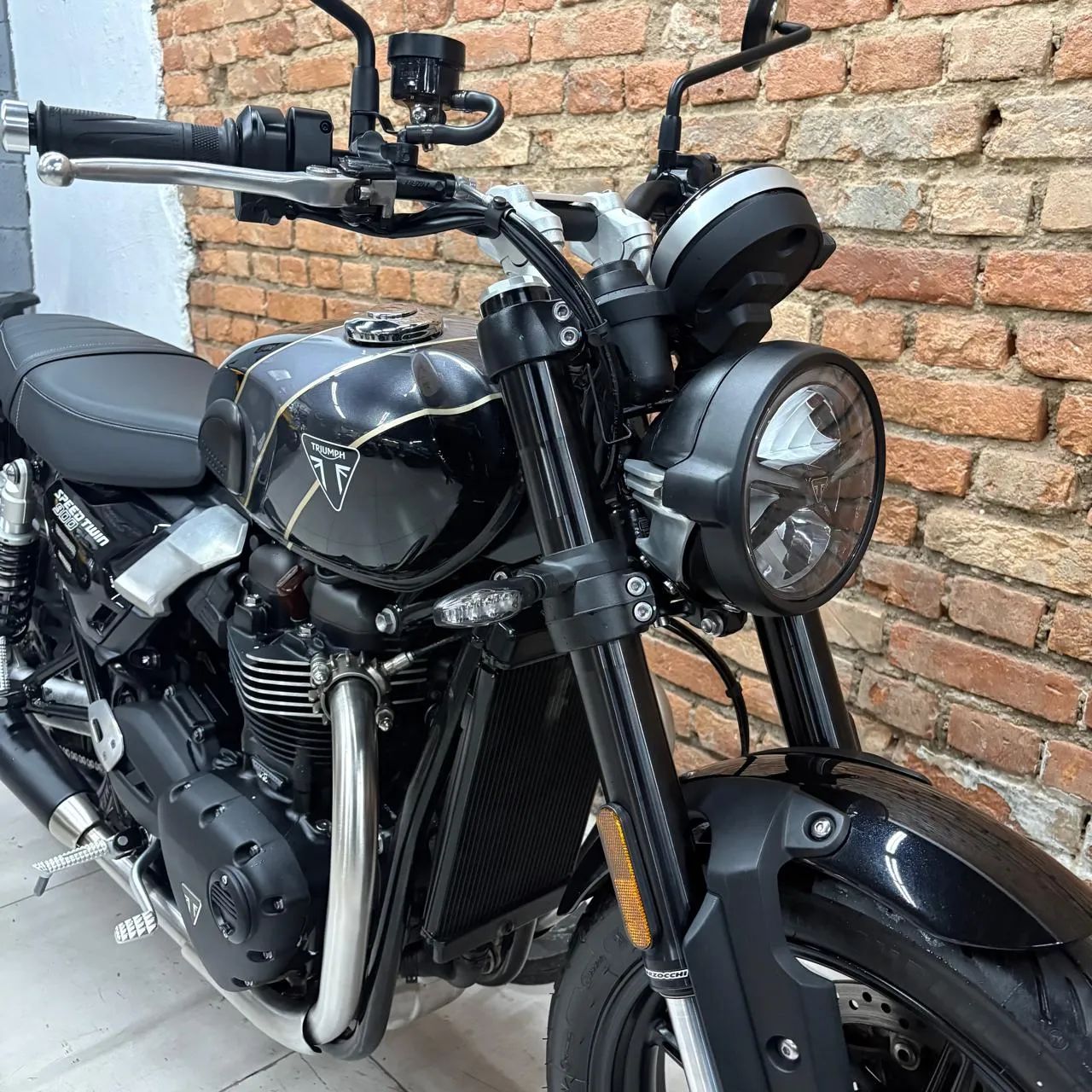 Triumph Speed Twin 900cc - Foto 3