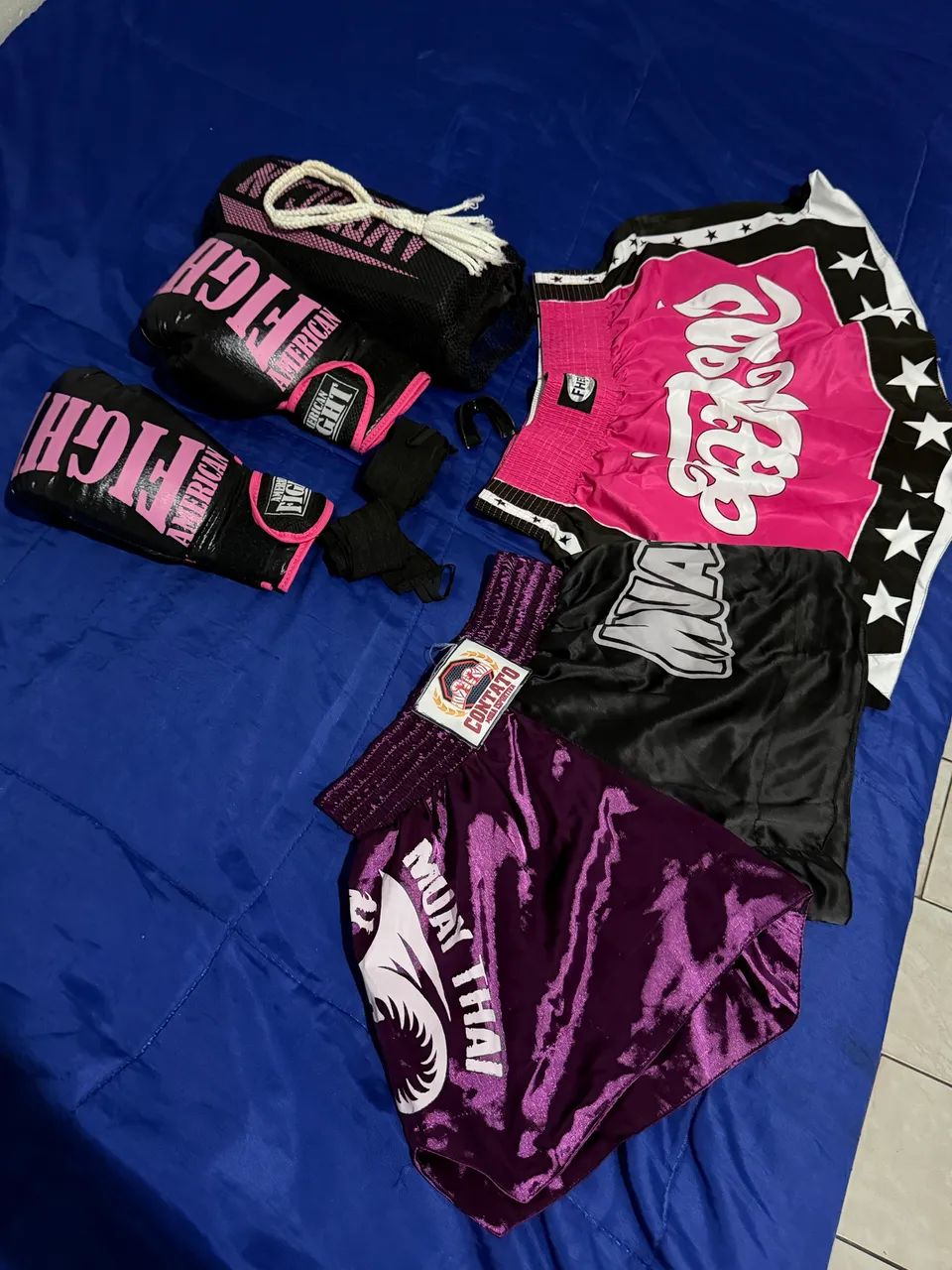  de Boxe/Muay Thai Completo - Luvas, Shorts e Acessórios - Foto 2