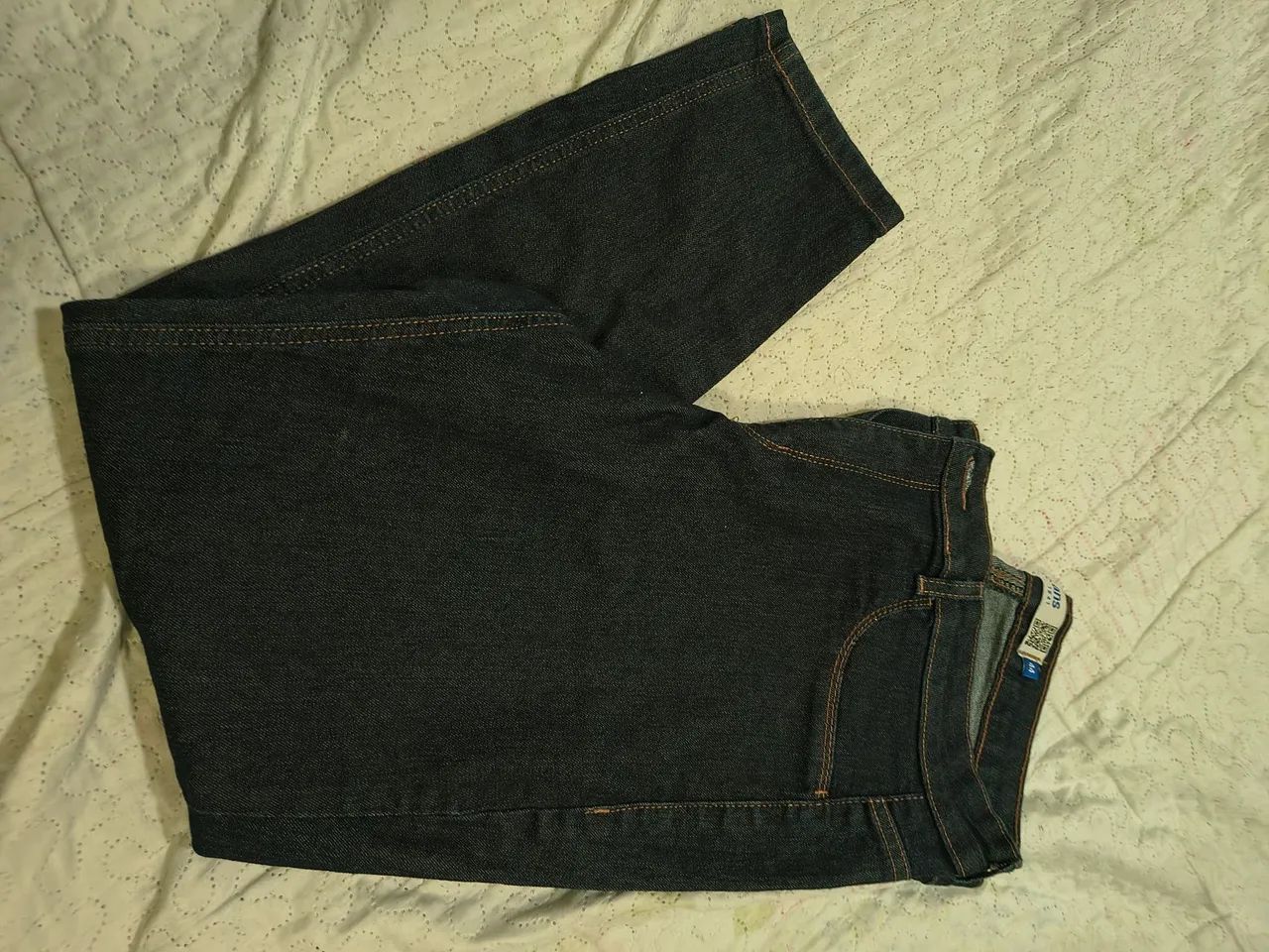 Lote de roupas jeans - Foto 2