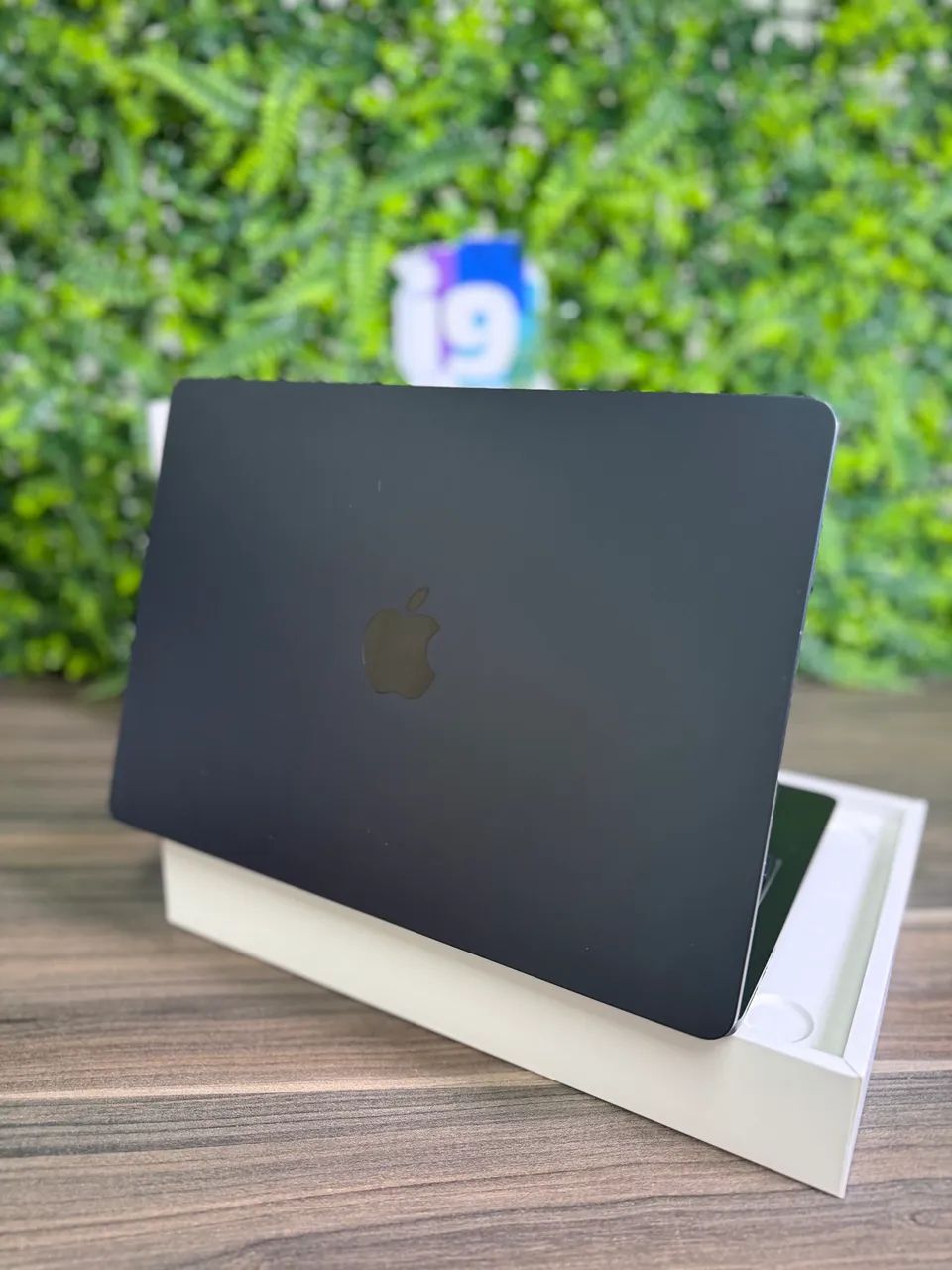 MacBook Air 2022 A2681 Processador Apple M2 8GB 256GB SSD