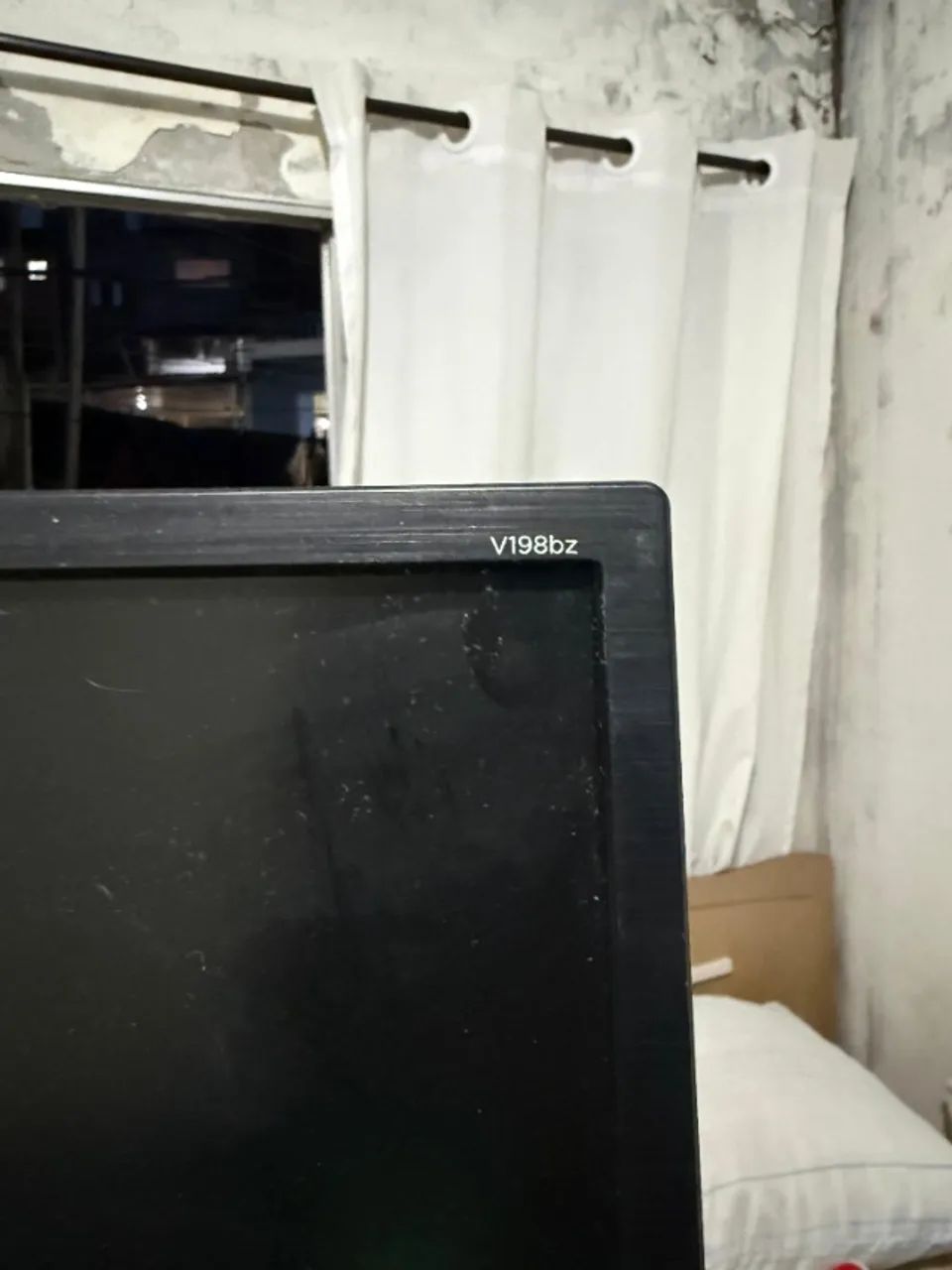 Monitor HP V198bz 18.5" - Foto 3