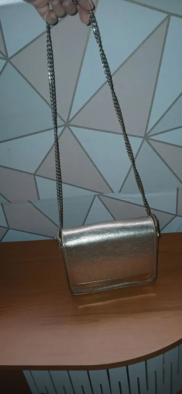 Bolsa Dourada Da Marca Jorge Bischoff Elegante e Moderna.  - Foto 3