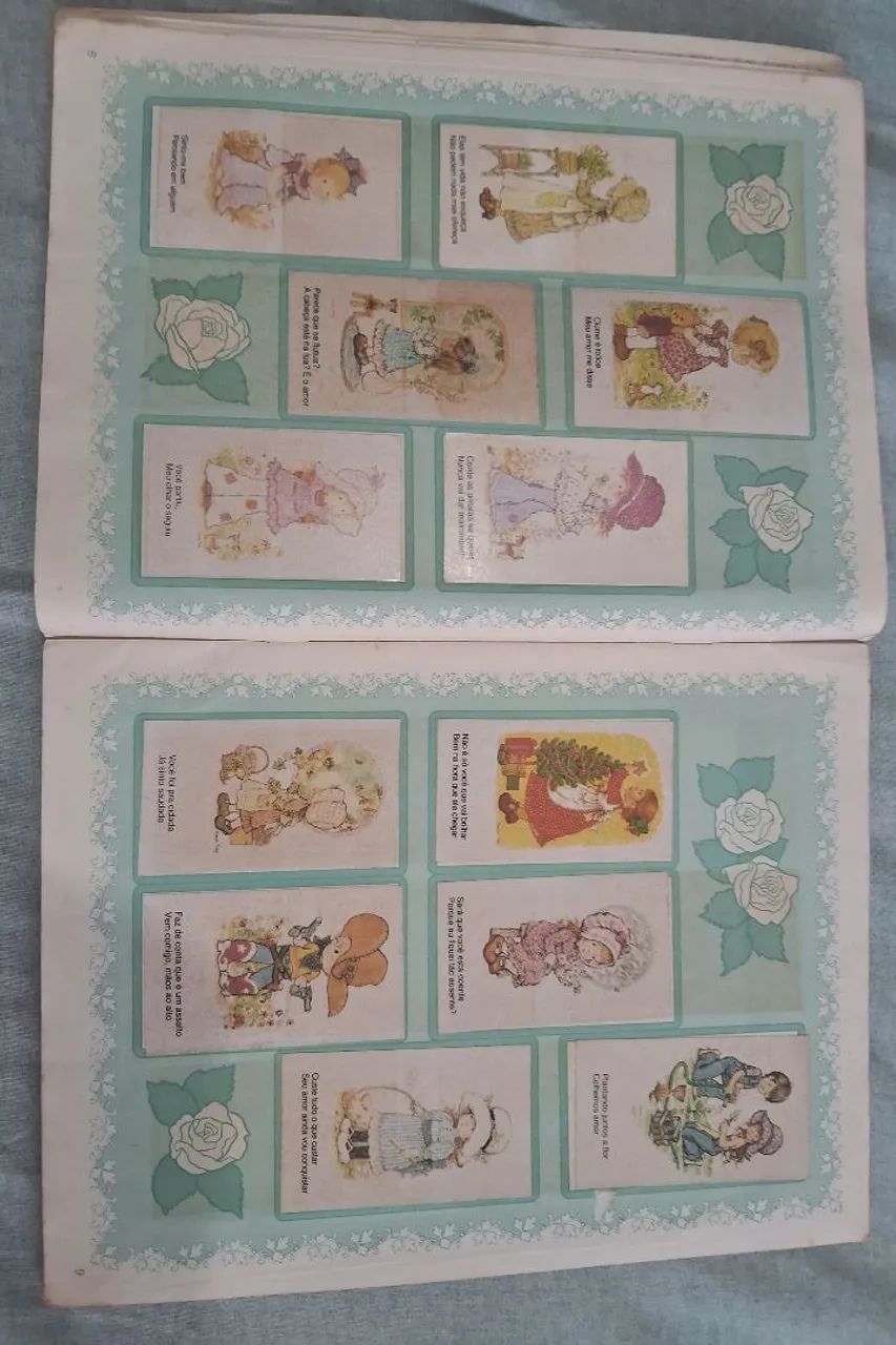Álbum de figurinhas completo  - Foto 3