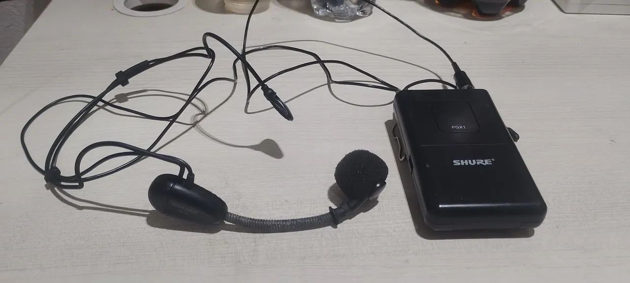 Microfone headset Shure PG30 + Transmissor Shure PGX1 + Receptor Shure PGX4 Wireless
