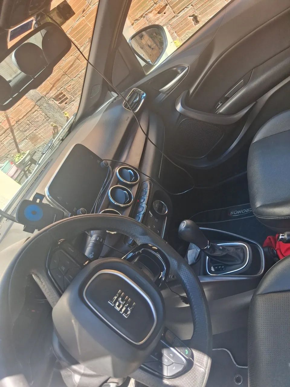 Fiat Cronos Precision 1.3 16V Flex Aut. 2023 - Foto 3