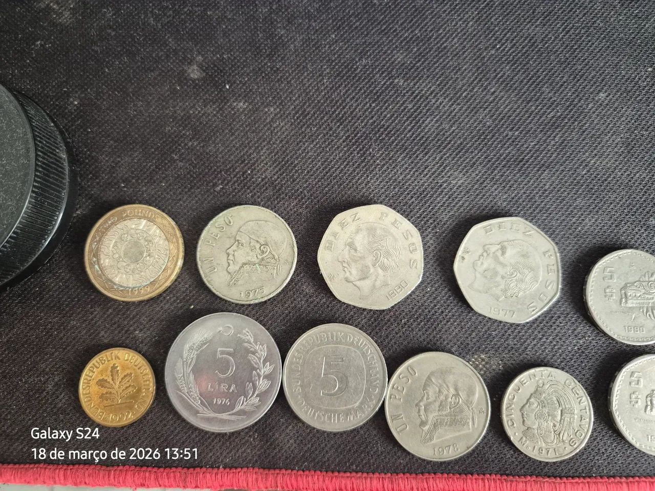 Lote de Moedas Estrangeiras Antigas (Europa e Américas) - Foto 5