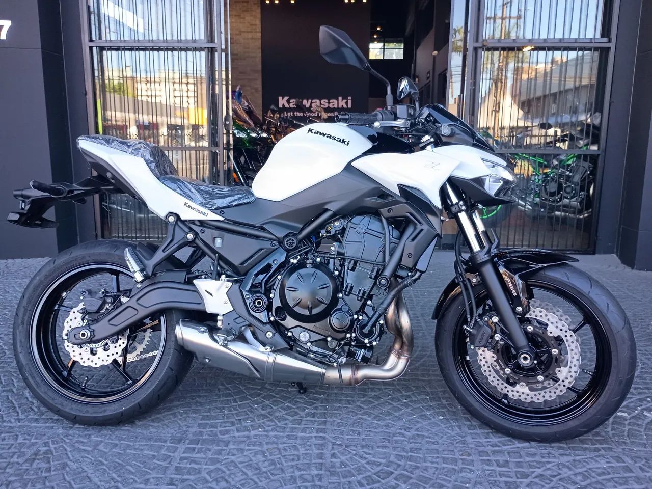 Kawasaki 650 2026 - 1501684956 | OLX