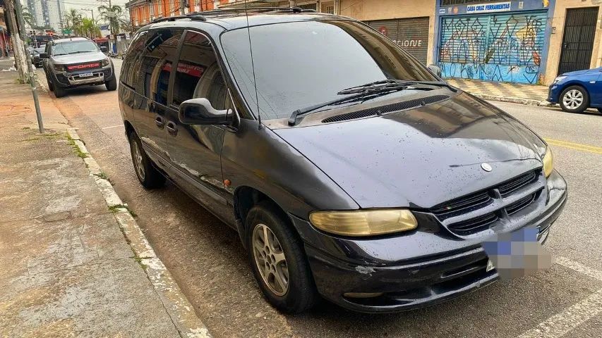 Chrysler Caravan SE 2.4/3.3 2000 - Foto 2