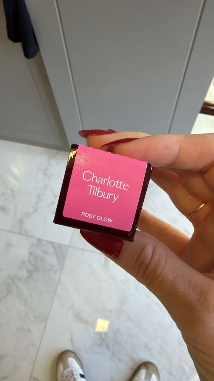 Huda beauty blush rasberry cream - Foto 3