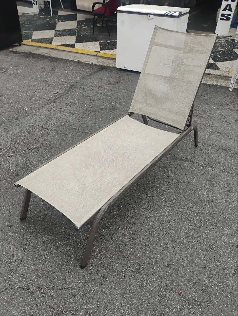 Espreguiçadeira  com regulagem  - Foto 5