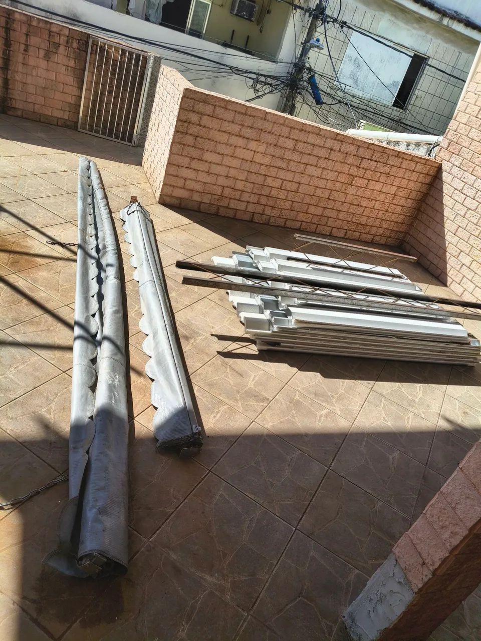Toldo de lona retrátil 