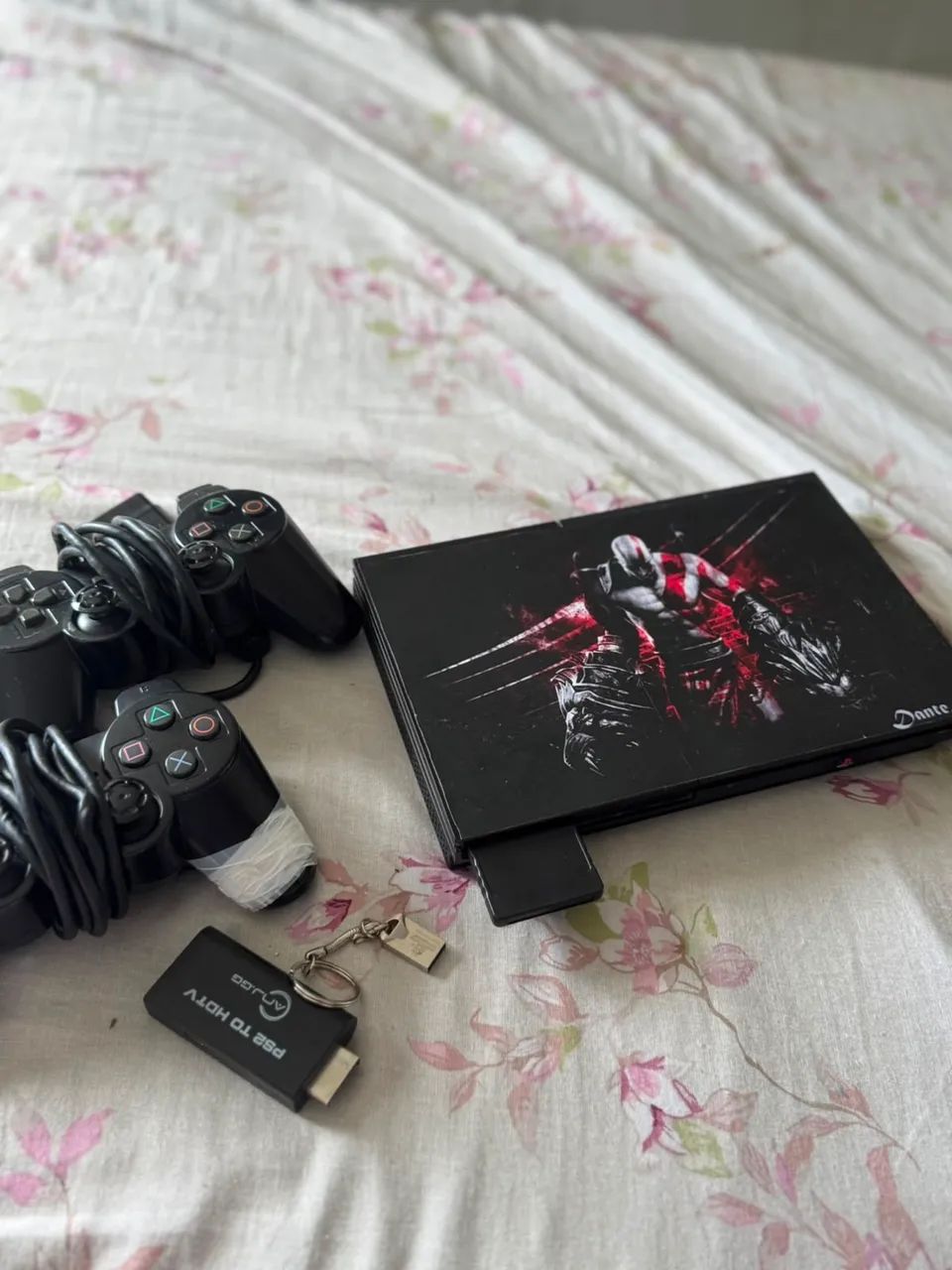 PlayStation 2 funcionando perfeitamente, ideal para quem quer relembrar os clássicos! ?  - Foto 3