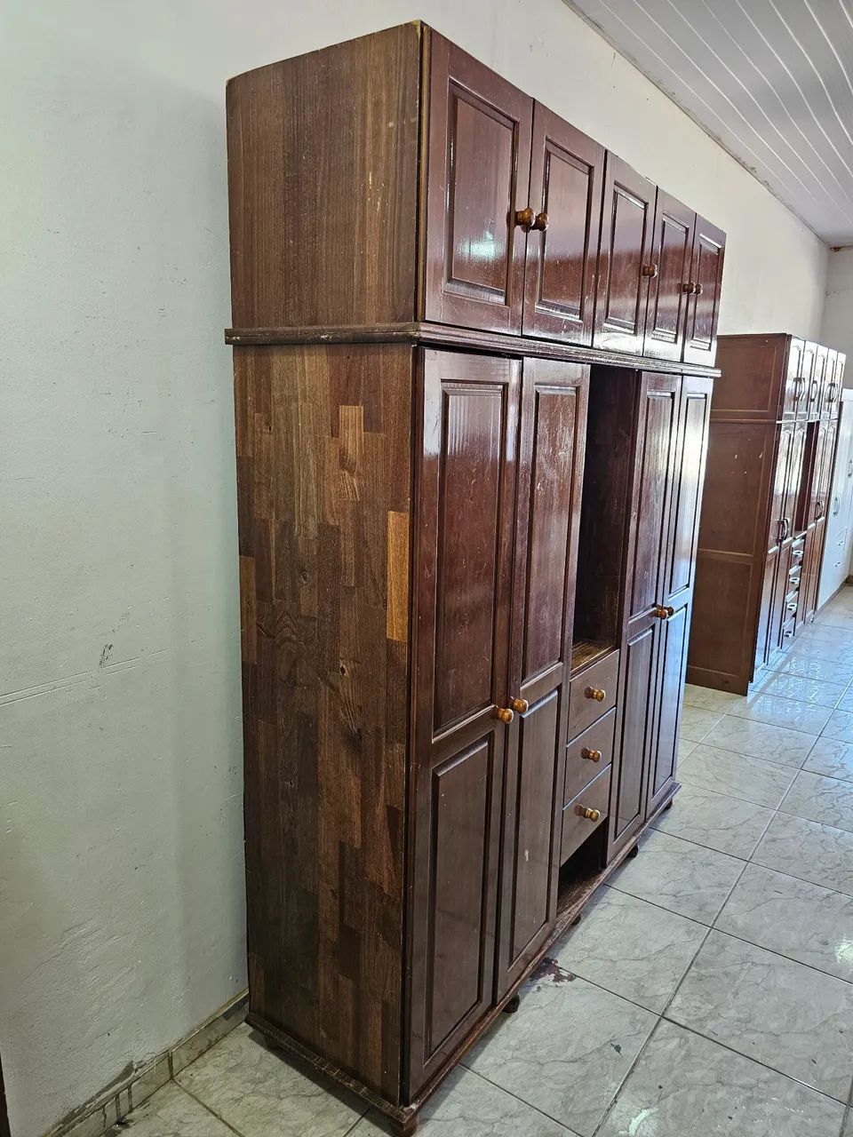 Guarda roupa usado de pinho - Foto 3