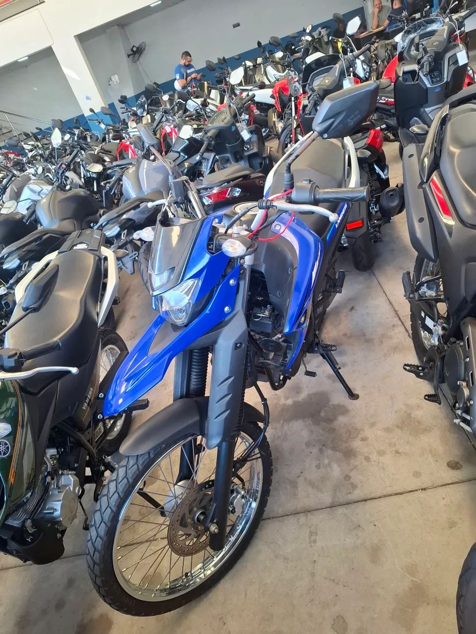 Yamaha lander 250cc 2024 - Foto 5