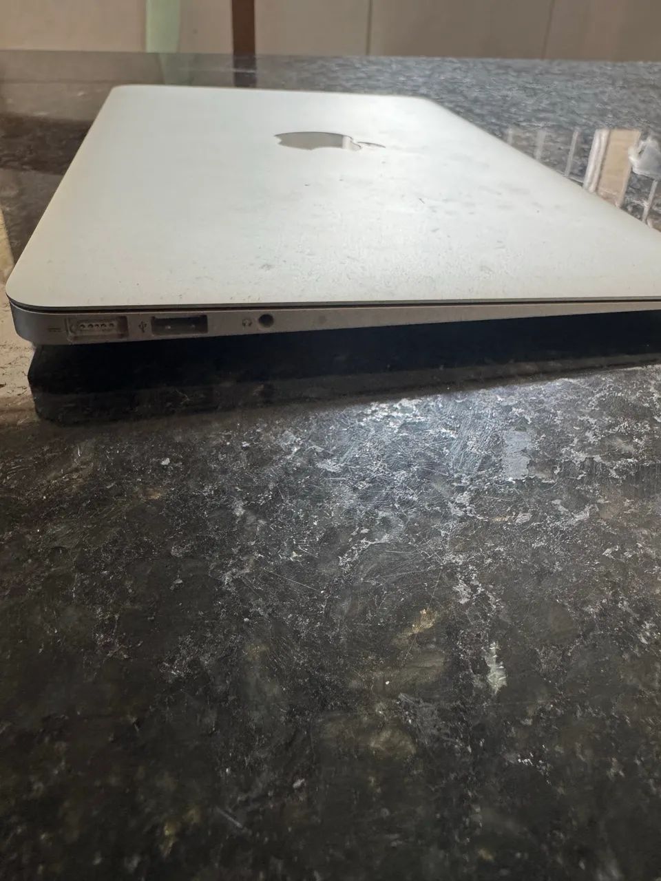 MacBook Air 11 Apple | Intel i5 | SSD | Muito Conservado - Foto 3