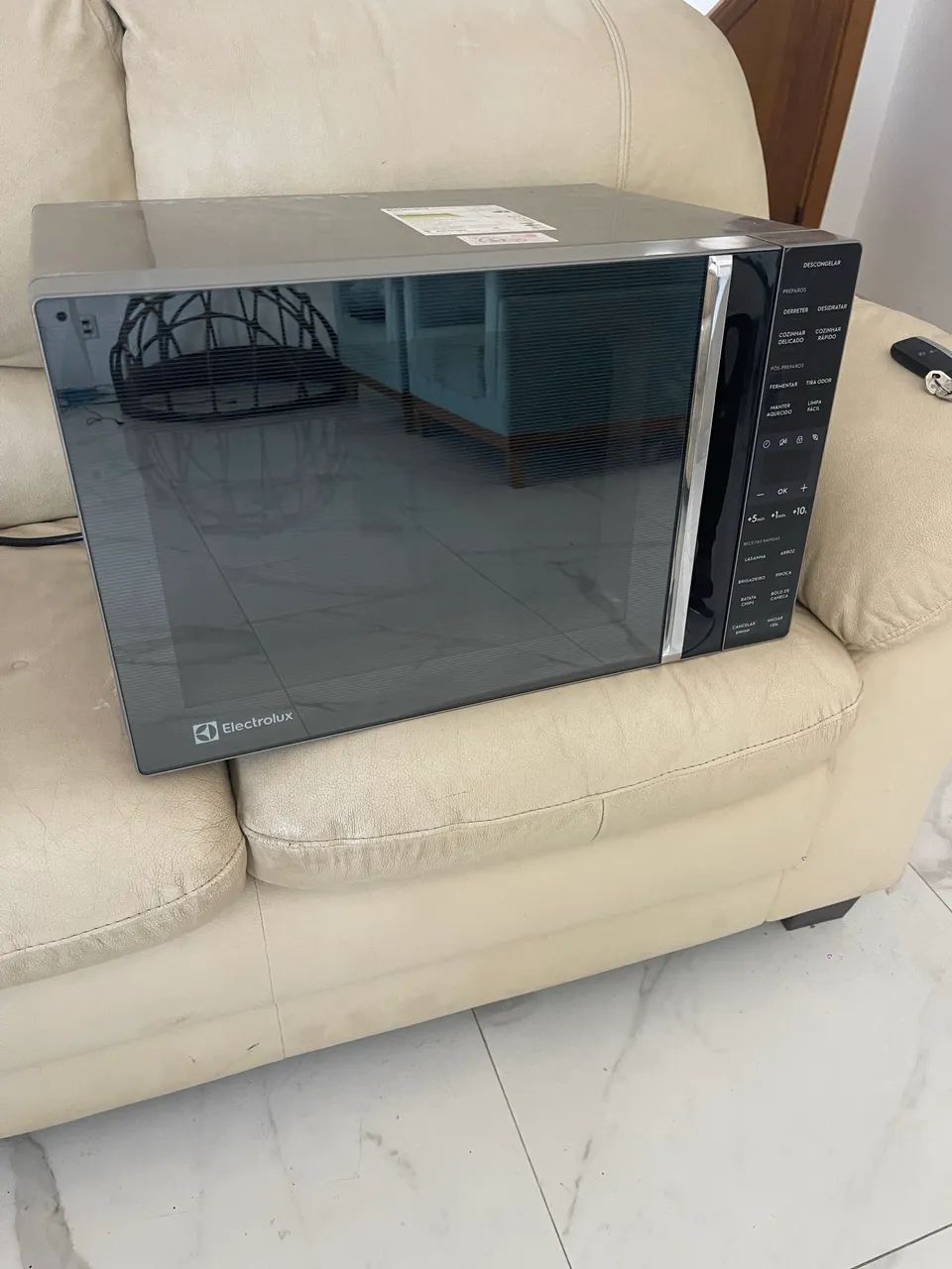 Microondas Eletrolux ME36S 127v  - Foto 5