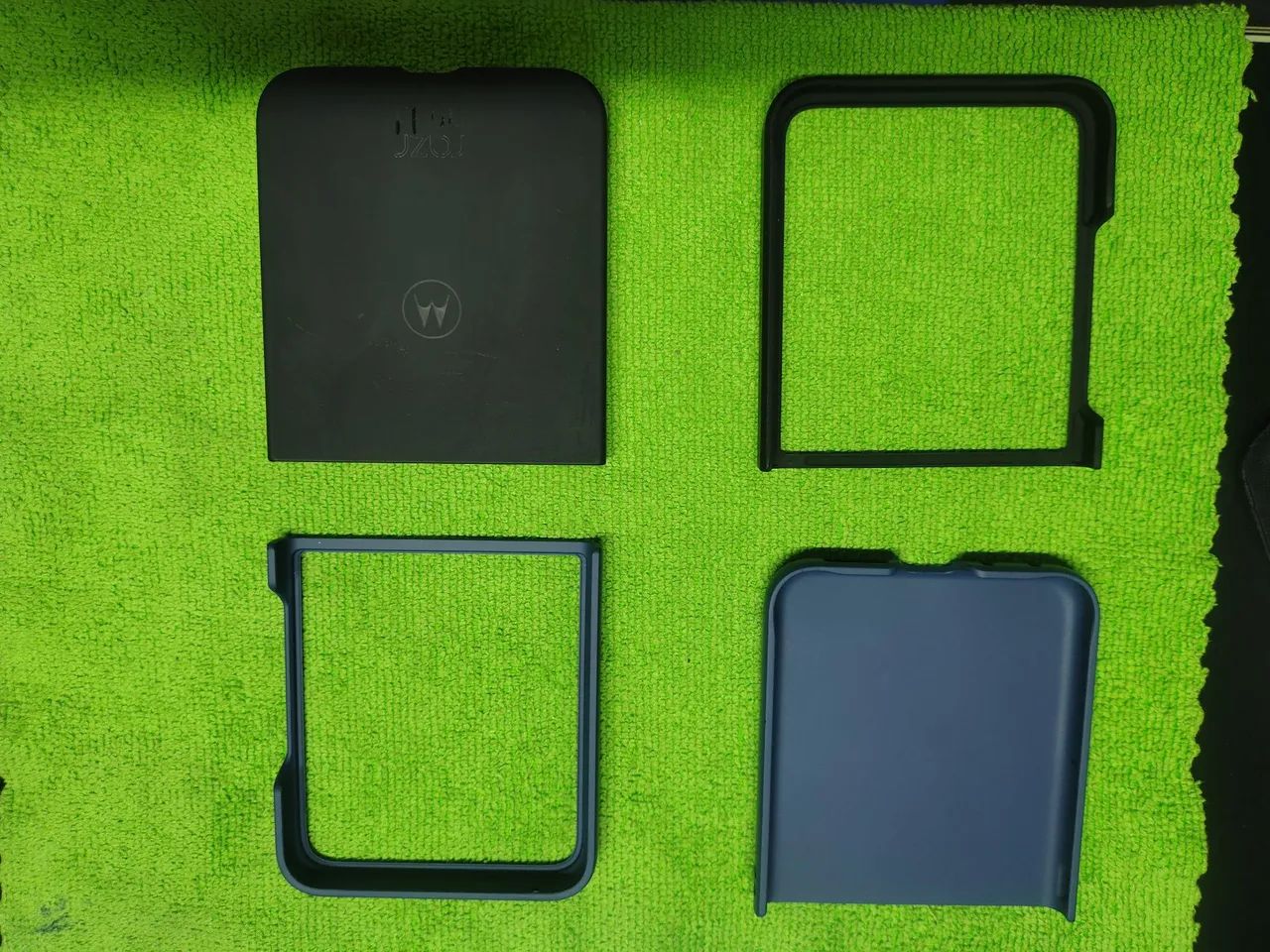 CAPA PROTETORA MOTOROLA RAZR 50  - Foto 4