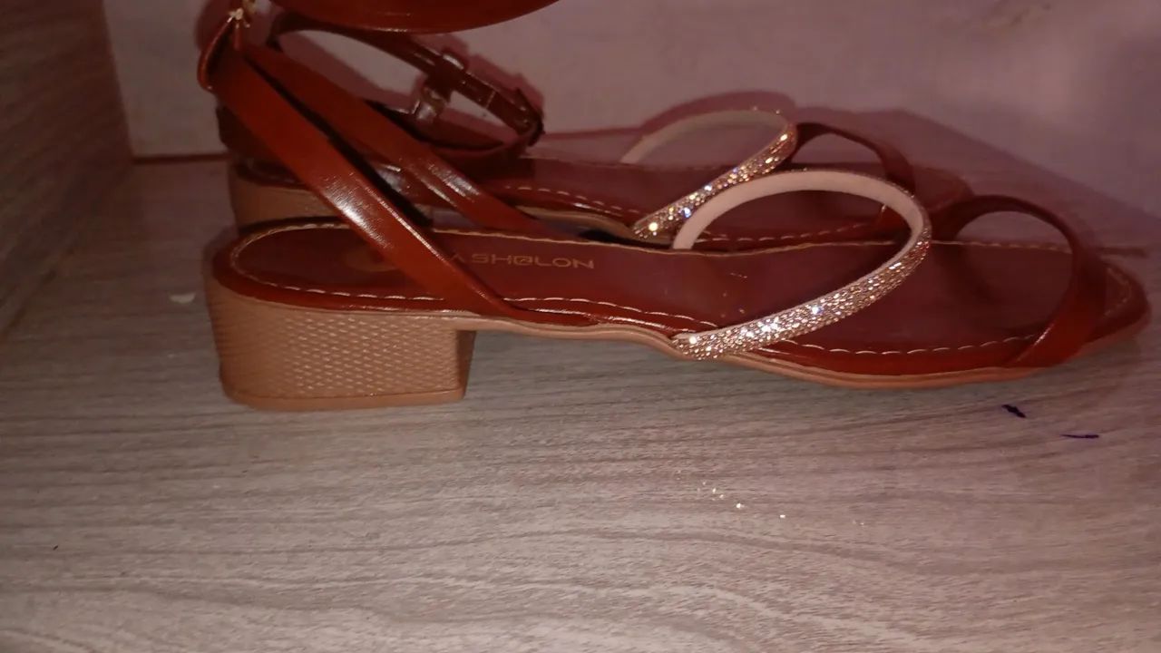 Bazar de roupas femininas - Foto 3