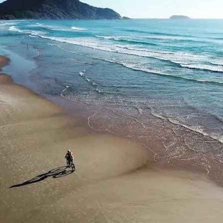 Drone DJI 2 Mini 4K Estado de novo - Foto 5