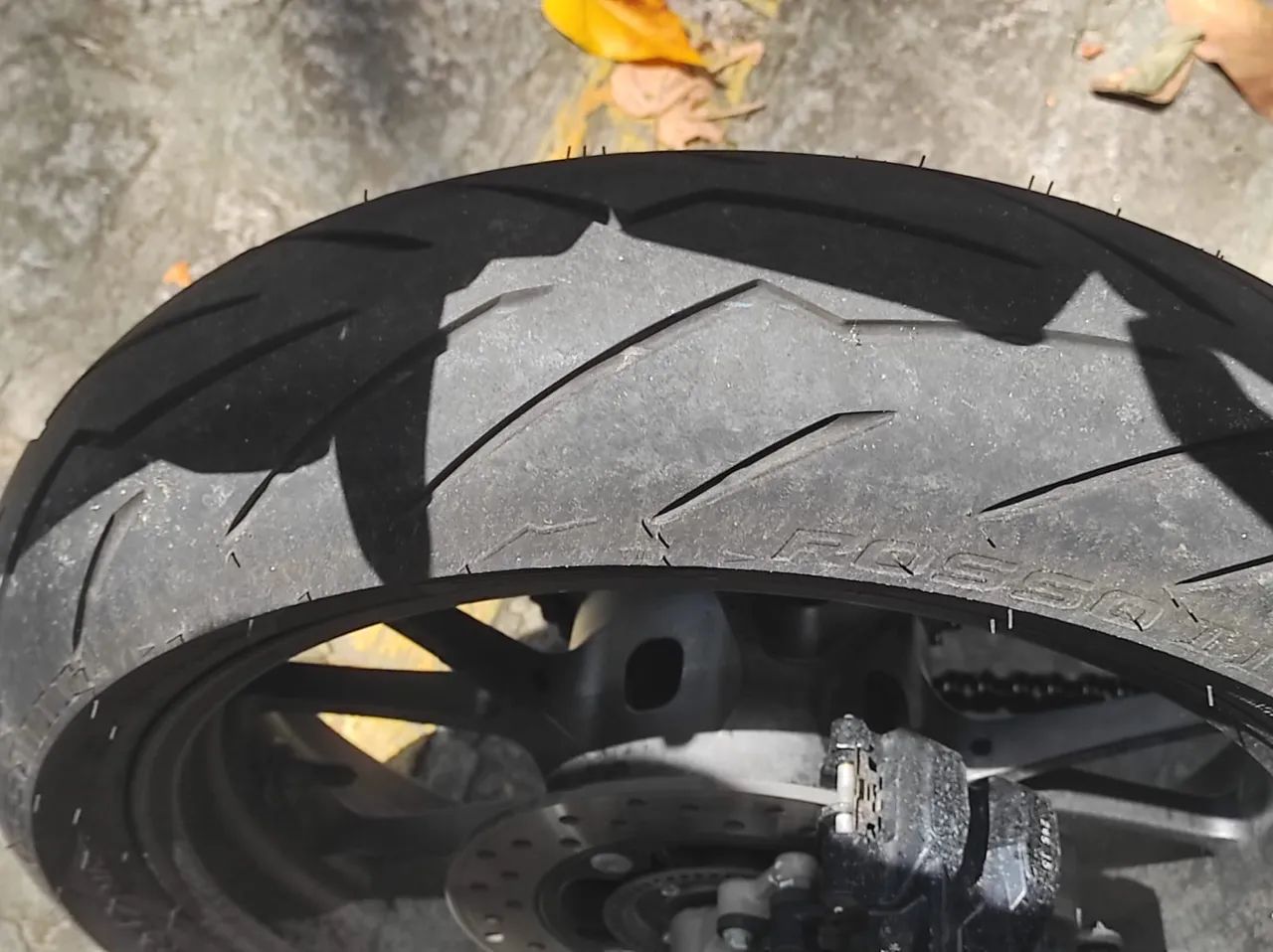 HONDA CB 300F TWISTER ABS 2025 - Foto 4