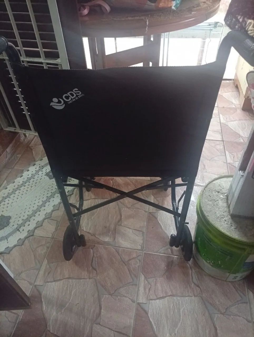 Cadeira de rodas CDS - Foto 3