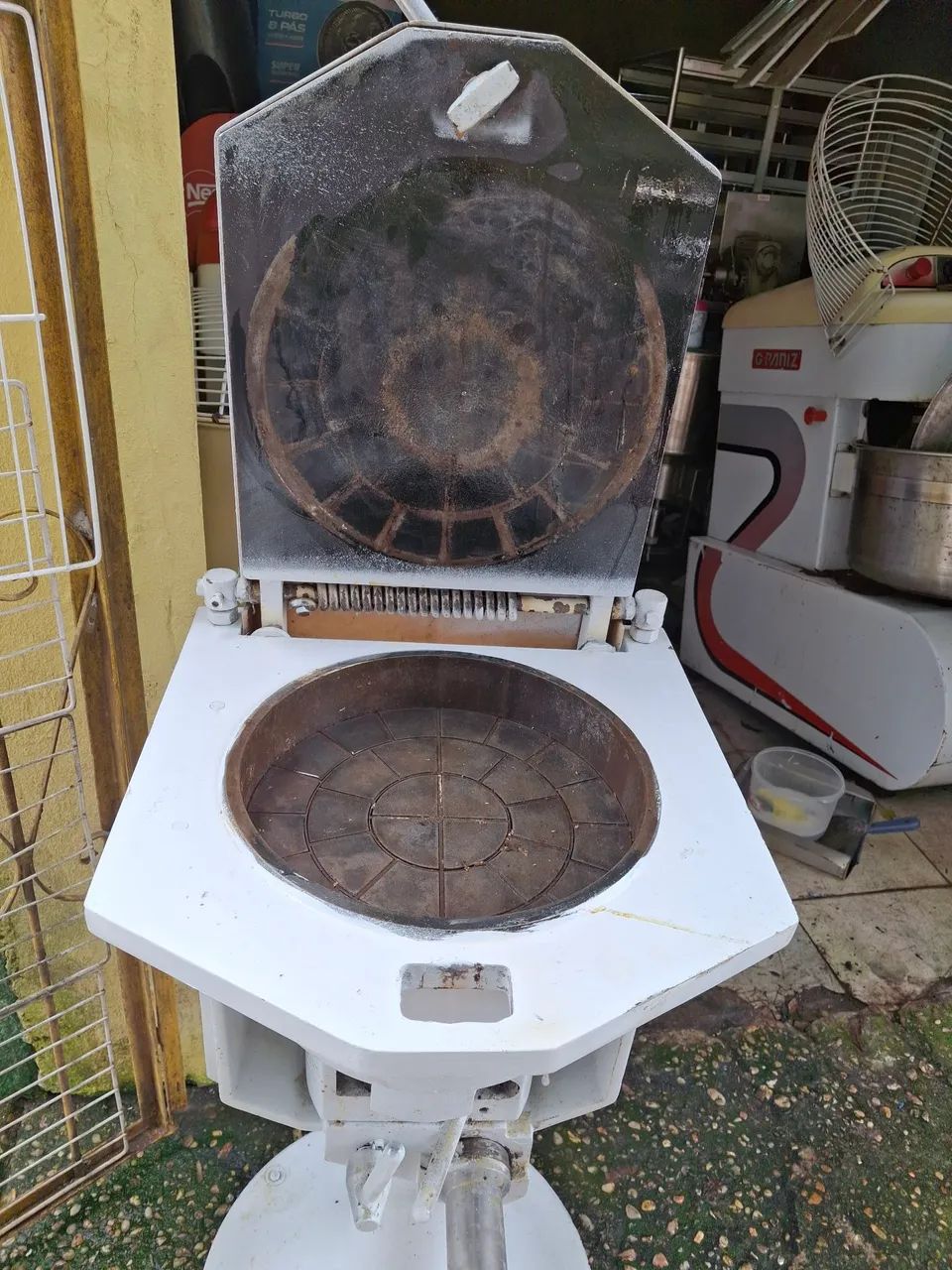 DIVISORA PERFECTA CURITIBA DE COLUNA  - Foto 3