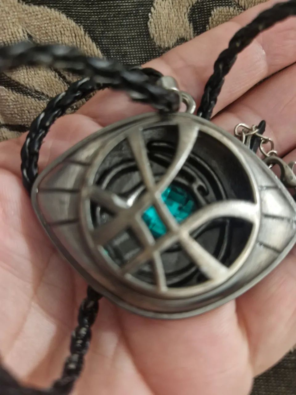 Colar Olho de Agamotto Dr Estranho  - Foto 4