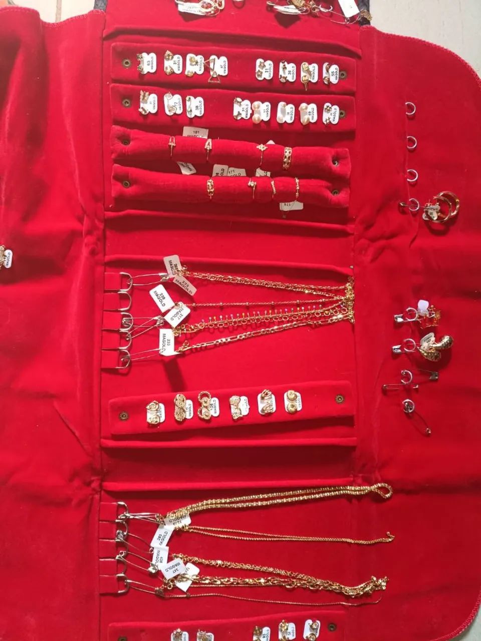 Vende-se estojo com joia da magold - Foto 5