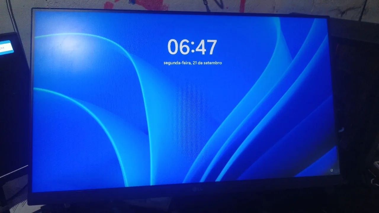 Monitor LG UltraGear 24polegadas 144Hz Gamer - Foto 3