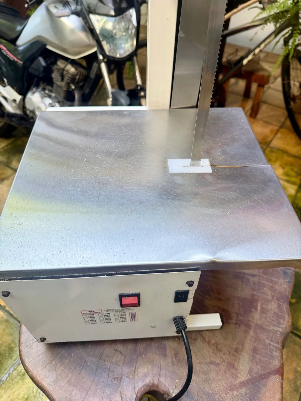  Serra fita para açougue  - Foto 4