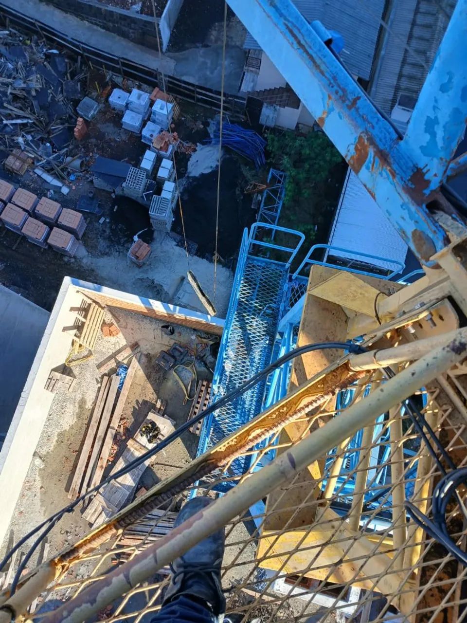 Grua Pingon - Foto 3