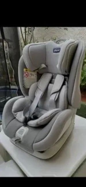 Cadeirinha automotiva Chicco set up