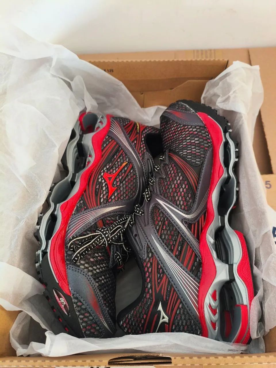 Tênis Mizuno Wave Prophecy 1 Vermelho 