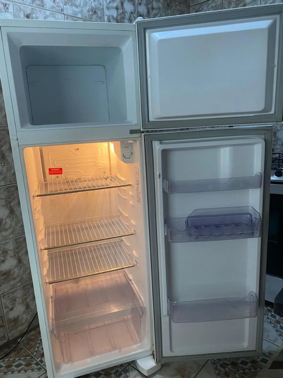 Geladeira Eletrolux  - Foto 4