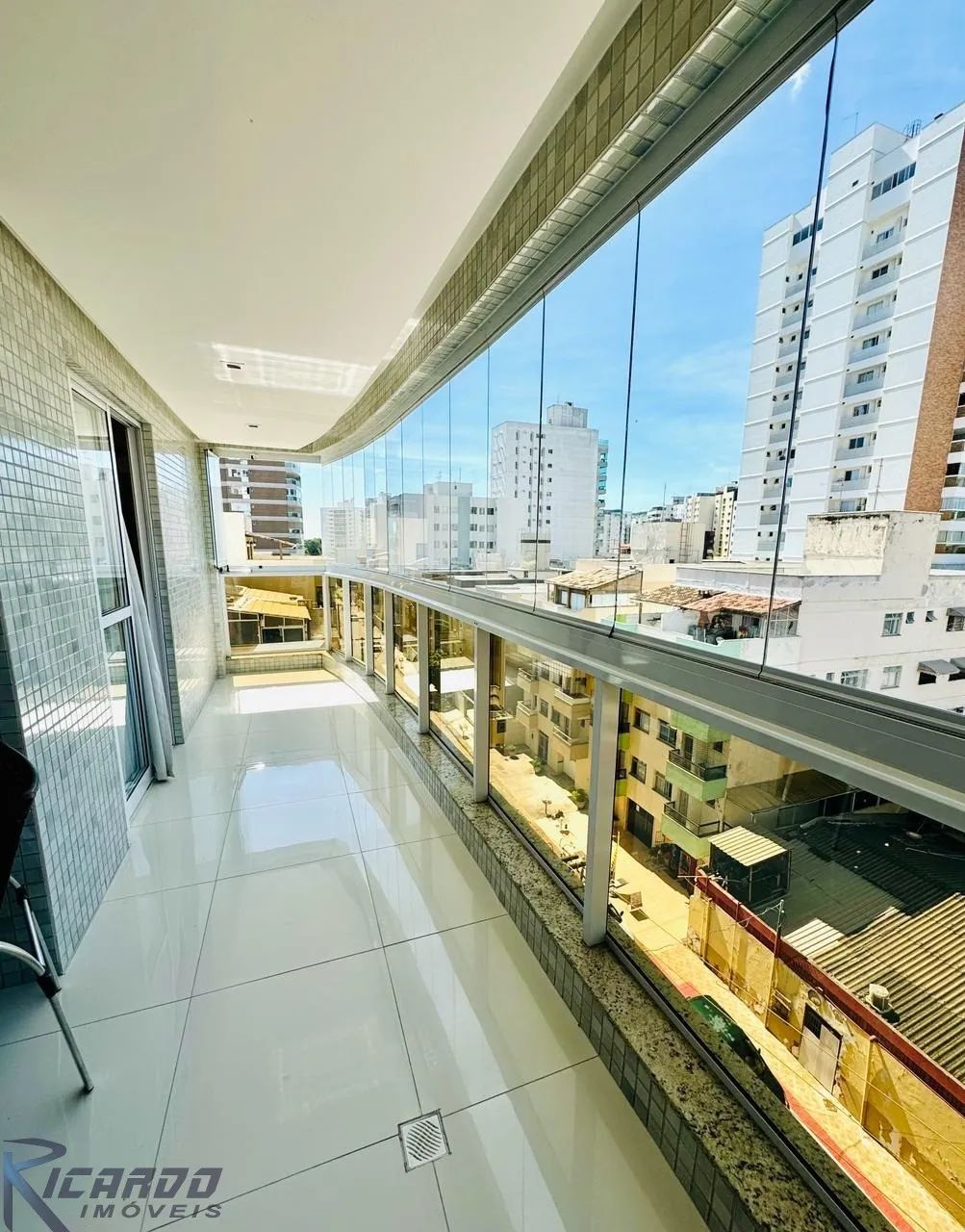 Apartamento de Luxo com Três Quartos e Área Externa! - Foto 5