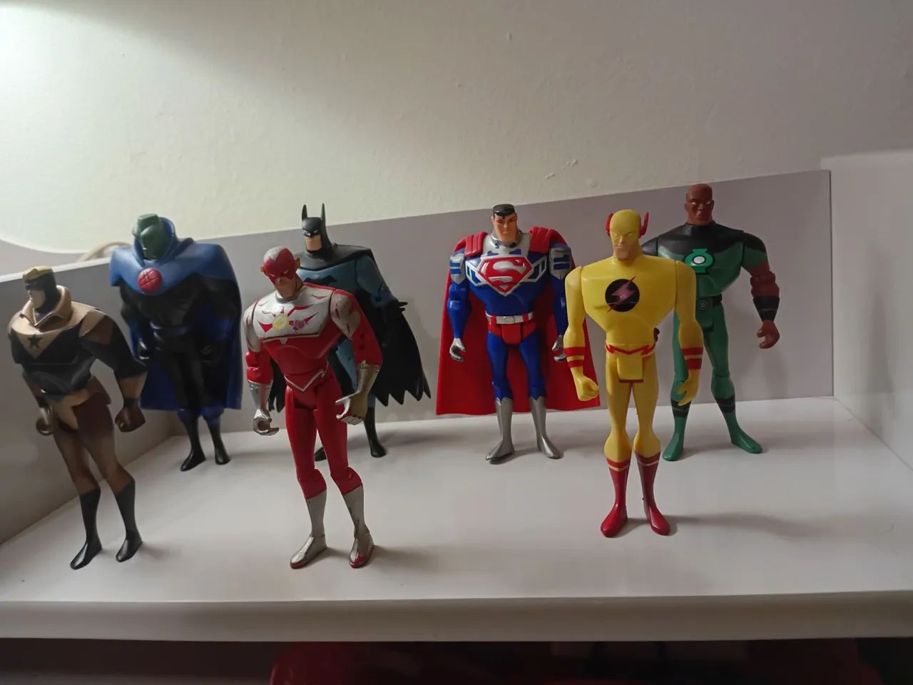 Lote 2: bonecos da DC para colecionadores  - Foto 4