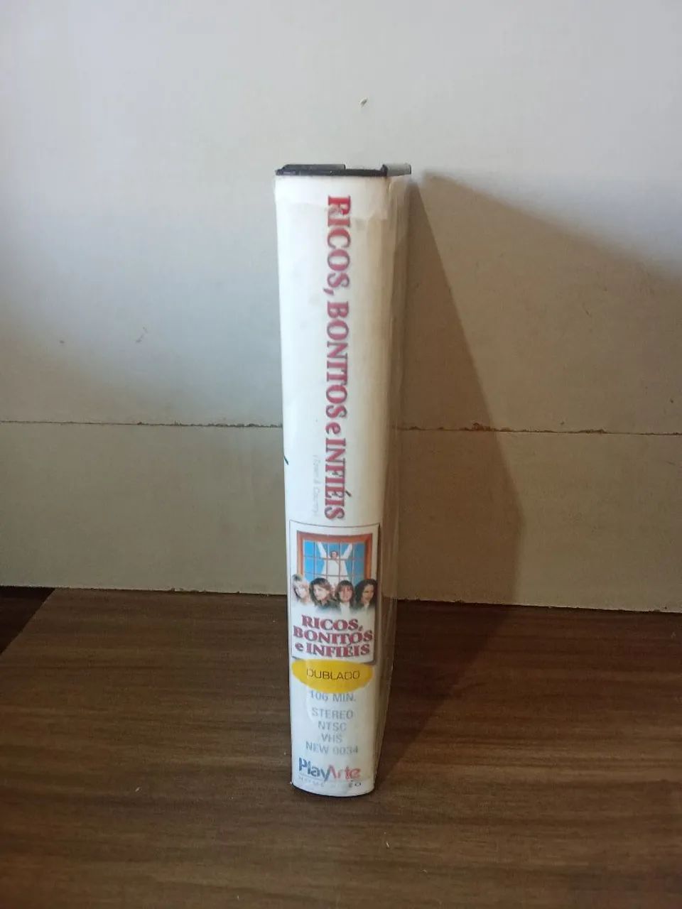 Vhs filme ricos bonitos e infiéis (dublado) - Foto 3