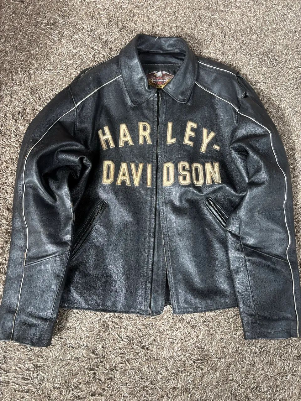 Lote de jaquetas Harley Davidson e Levis - Foto 2